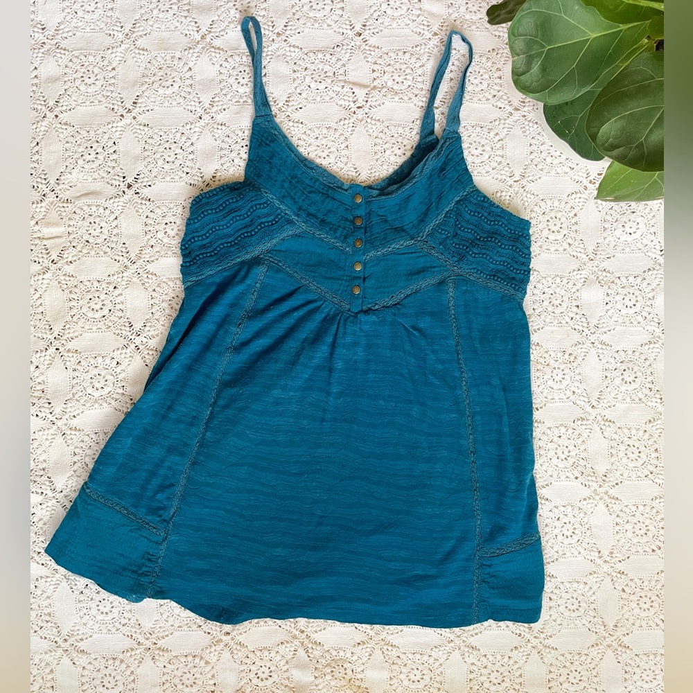 Lucky Brand top